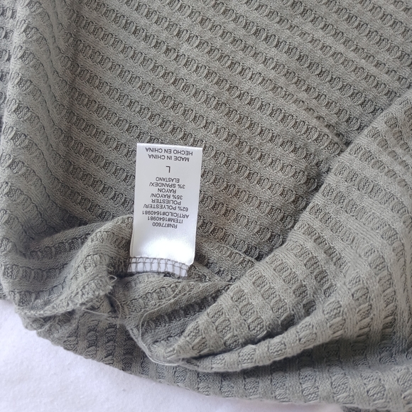 Chaser Women's Long Sleeve Waffle Knit Thermal Top Green Size Large - Picture 5 of 14